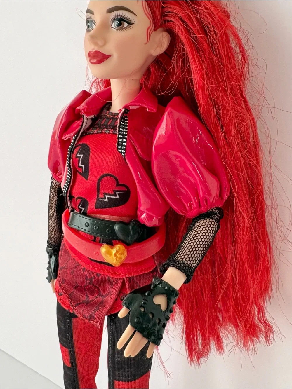 Disney Descendants The Rise of Red Fashion Doll